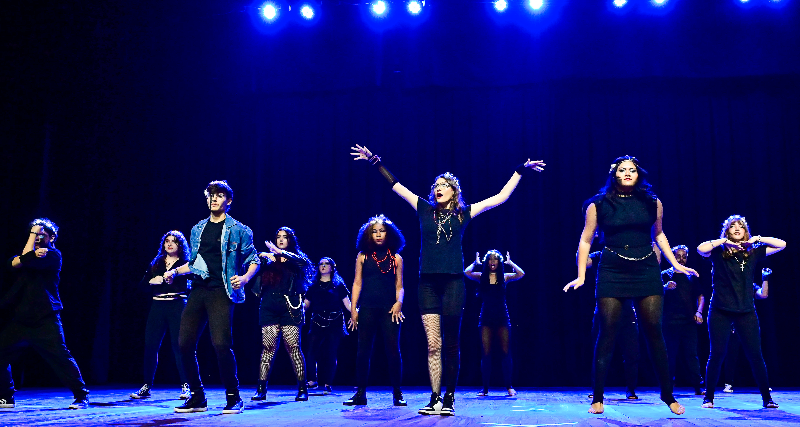 TEATRO A PARTIR DE 16 ANOS - 2ª FEIRA 19H/20H30
