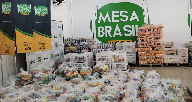 SOLIDARIEDADE - Mesa Brasil e Colégio Olimpo de Palmas realizam entrega de mais de 7 mil quilos de alimentos arrecadados em gincana